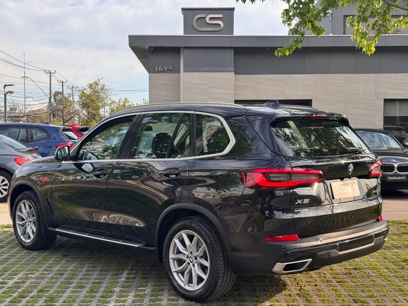 BMW X5 XDRIVE30D 3.0 AT 2023 - Imagen 3 de 10