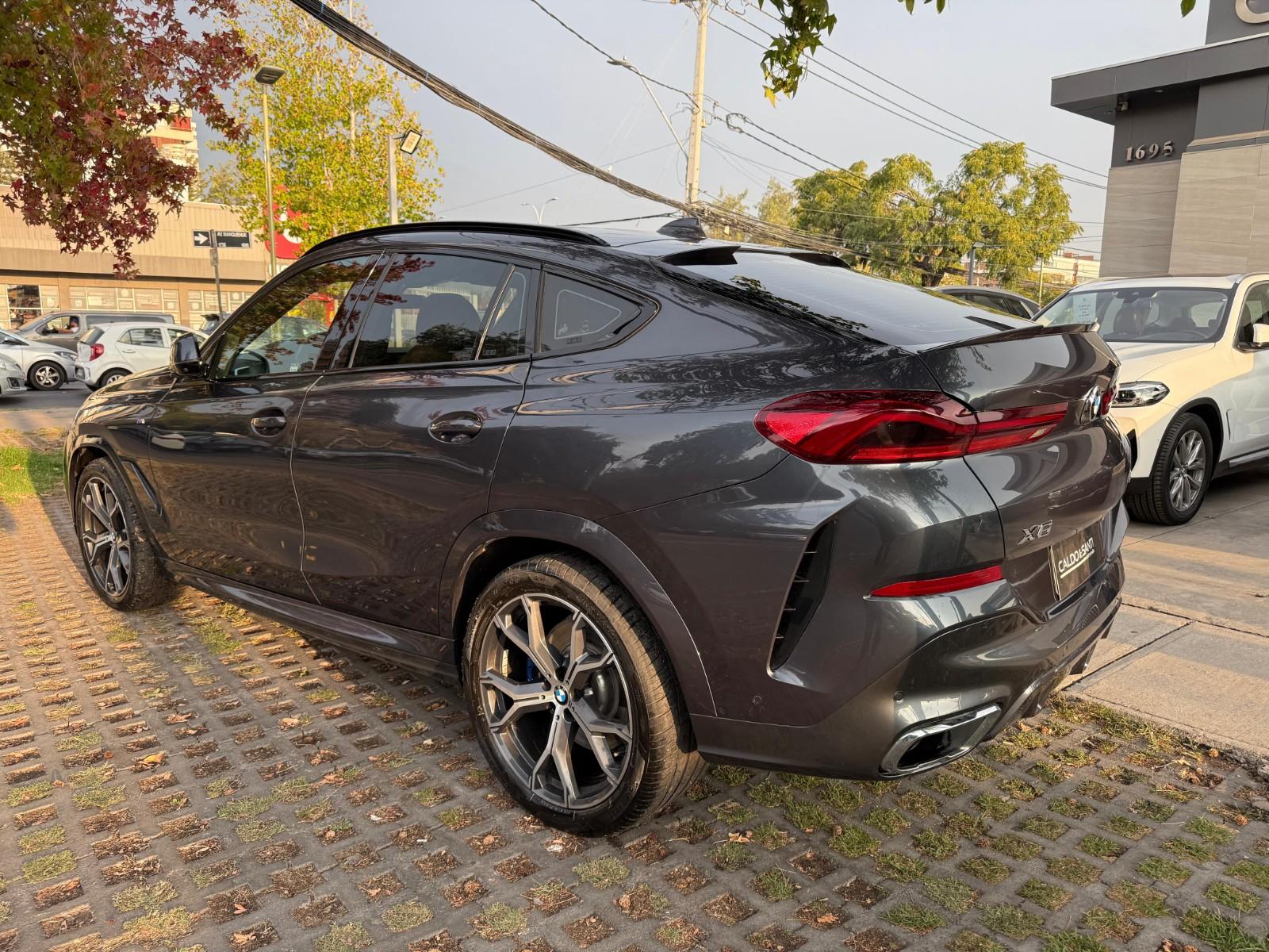 BMW X6 XDRIVE40I M SPORT 3.0 AT 2022 - Imagen 4 de 10