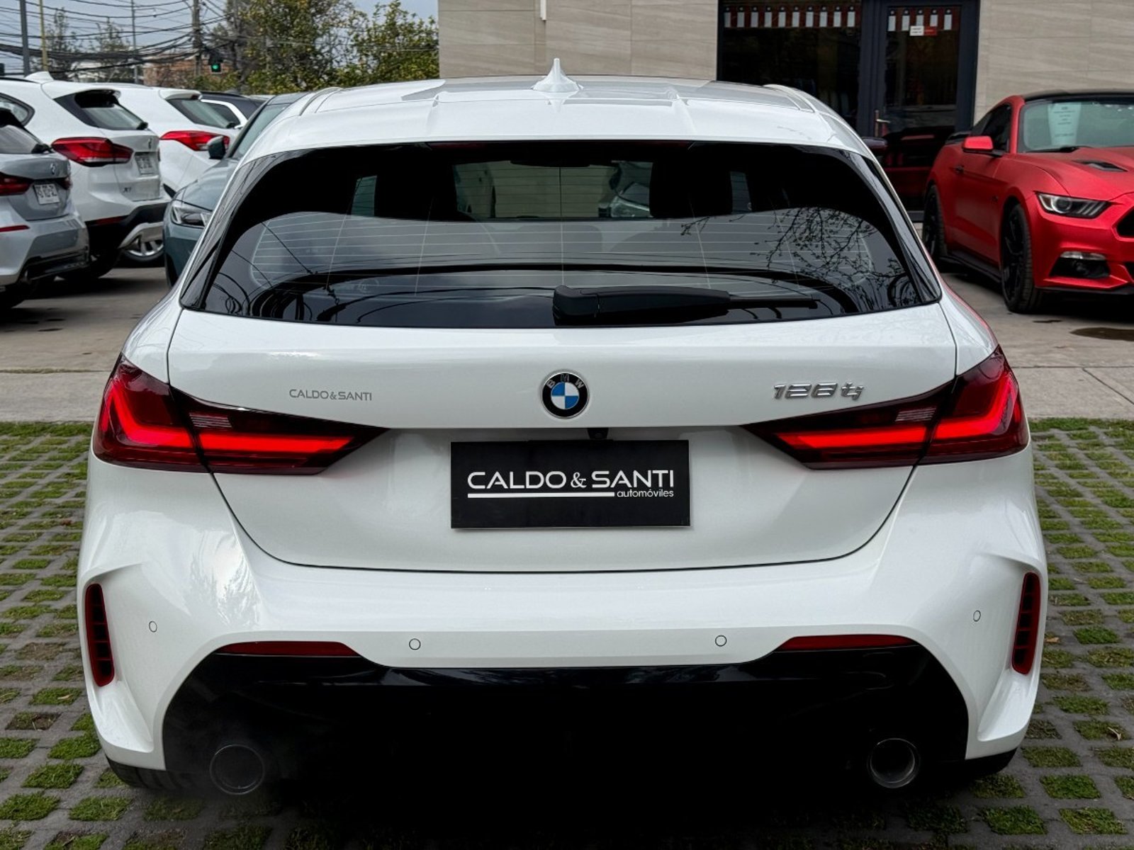 BMW 128 TI 2.0 AT 2024 - Imagen 6 de 10