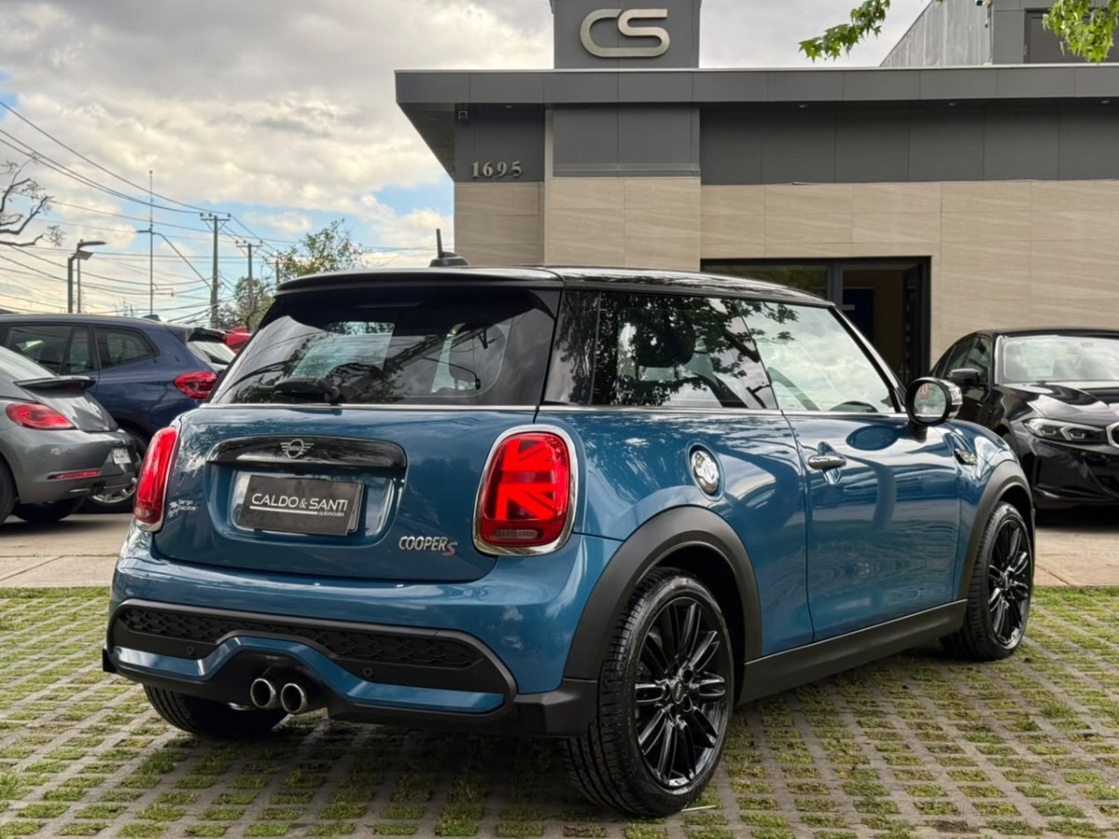 Mini COOPER S 2.0 AUT 2023 - Foto 5 de 10