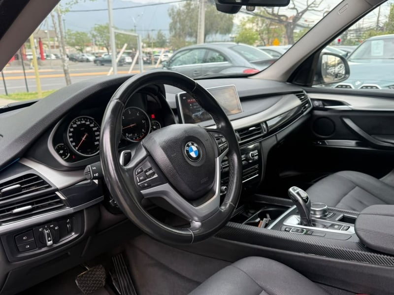 BMW X5 SDRIVE 25D 2.0 AT 2019 - Imagen 9 de 10