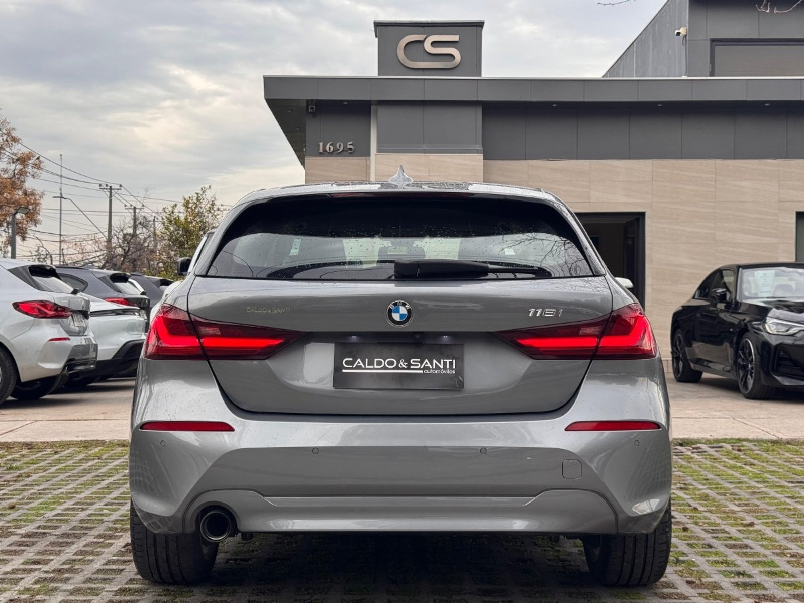 BMW 118 DYNAMIC 1.5 AT 5PTAS 2024 - Imagen 6 de 10