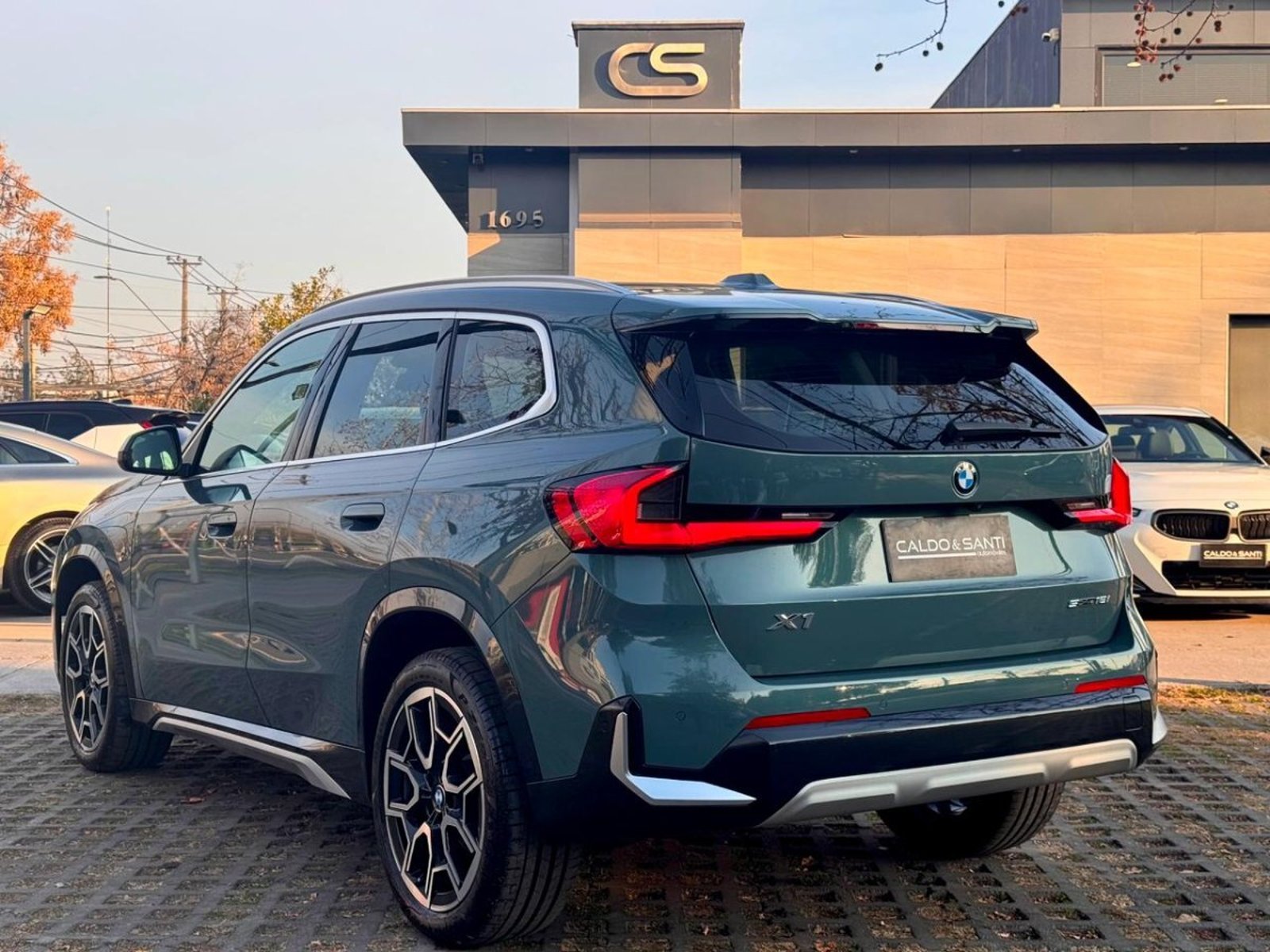 BMW X1 SDRIVE 18i 1.5 AUT 2024 - Foto 3 de 10