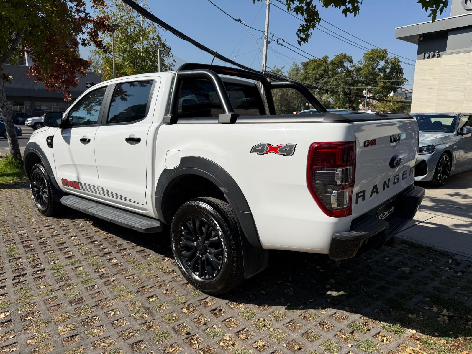 FORD RANGER FX4 3.2 AT 4X4 2024 - Imagen 7 de 9
