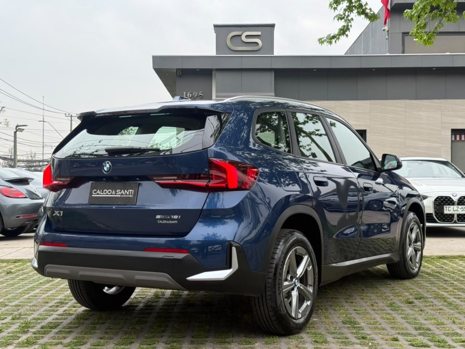 BMW X1 SDRIVE18I 1.5 AT 2023 - Foto 5 de 10