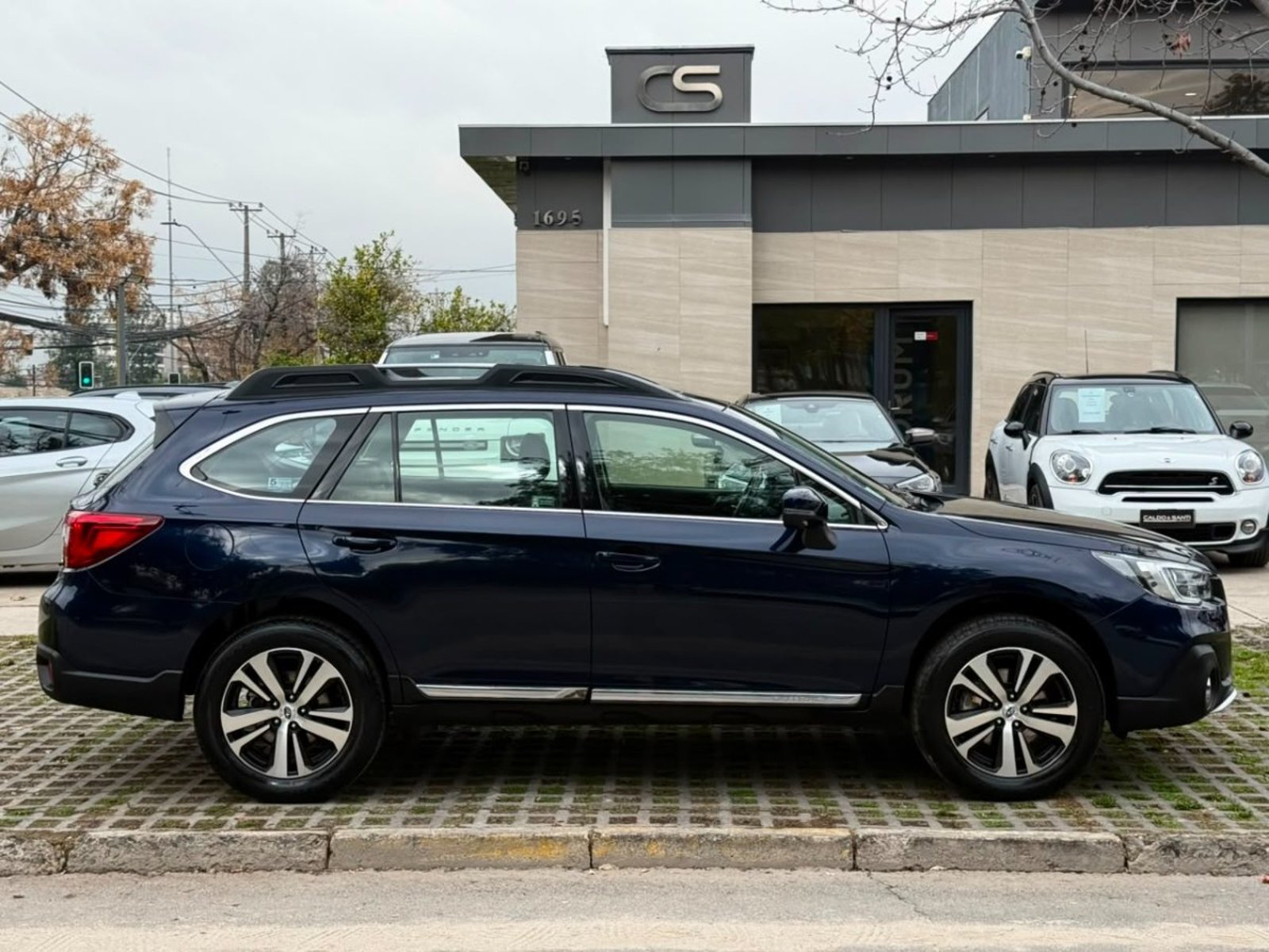 Subaru NEW OUTBACK LIMITED EYESIGHT AWD 2.5 AT 2019 - Imagen 6 de 10