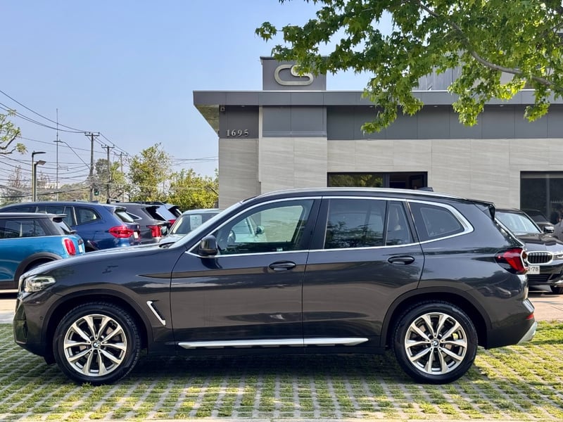 BMW X3 XDRIVE20D 2.0 AUT 2025 - Imagen 8 de 10