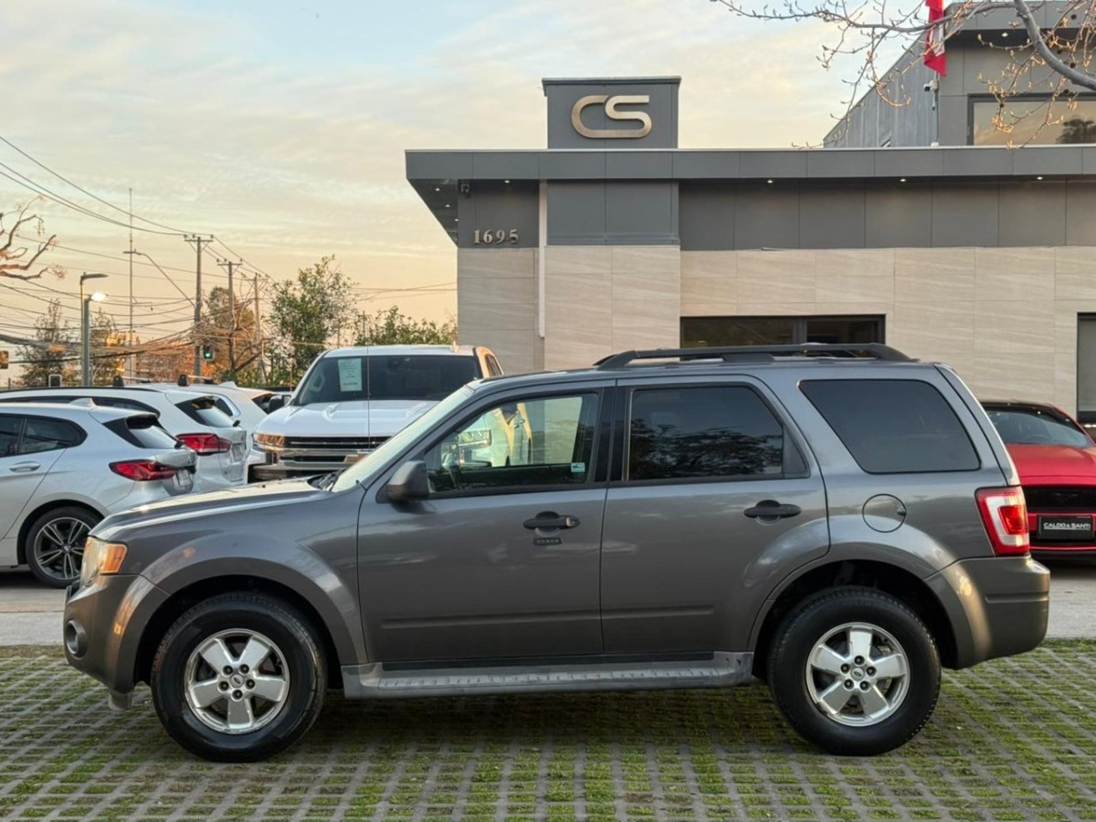 Ford ESCAPE XLT 2.5 AUT 2010 - Foto 2 de 10