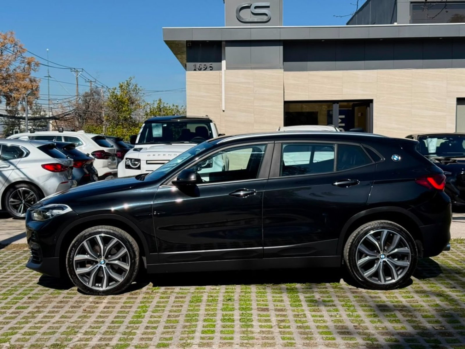 BMW X2 SDRIVE 18i 1.5 AT 2023 - Foto 2 de 10