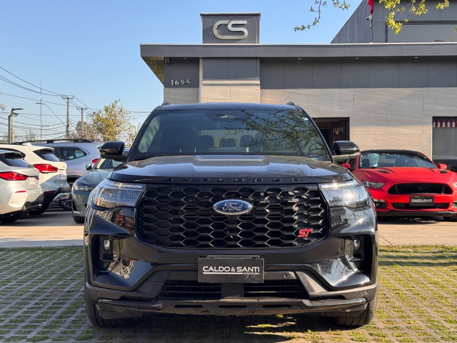 Ford EXPLORER ST 3.0 AT 4X4 2026 - Foto 2 de 10
