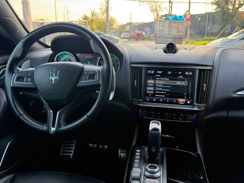 Maserati LEVANTE GT 2.0 HYBRID 4X4 2022 - Imagen 10 de 10