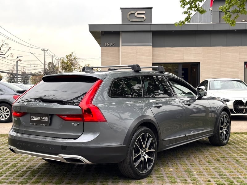 Volvo V90 CROSS COUNTRY T6 INSCRIPTION 2.0 AT AWD 2018 - Imagen 5 de 10