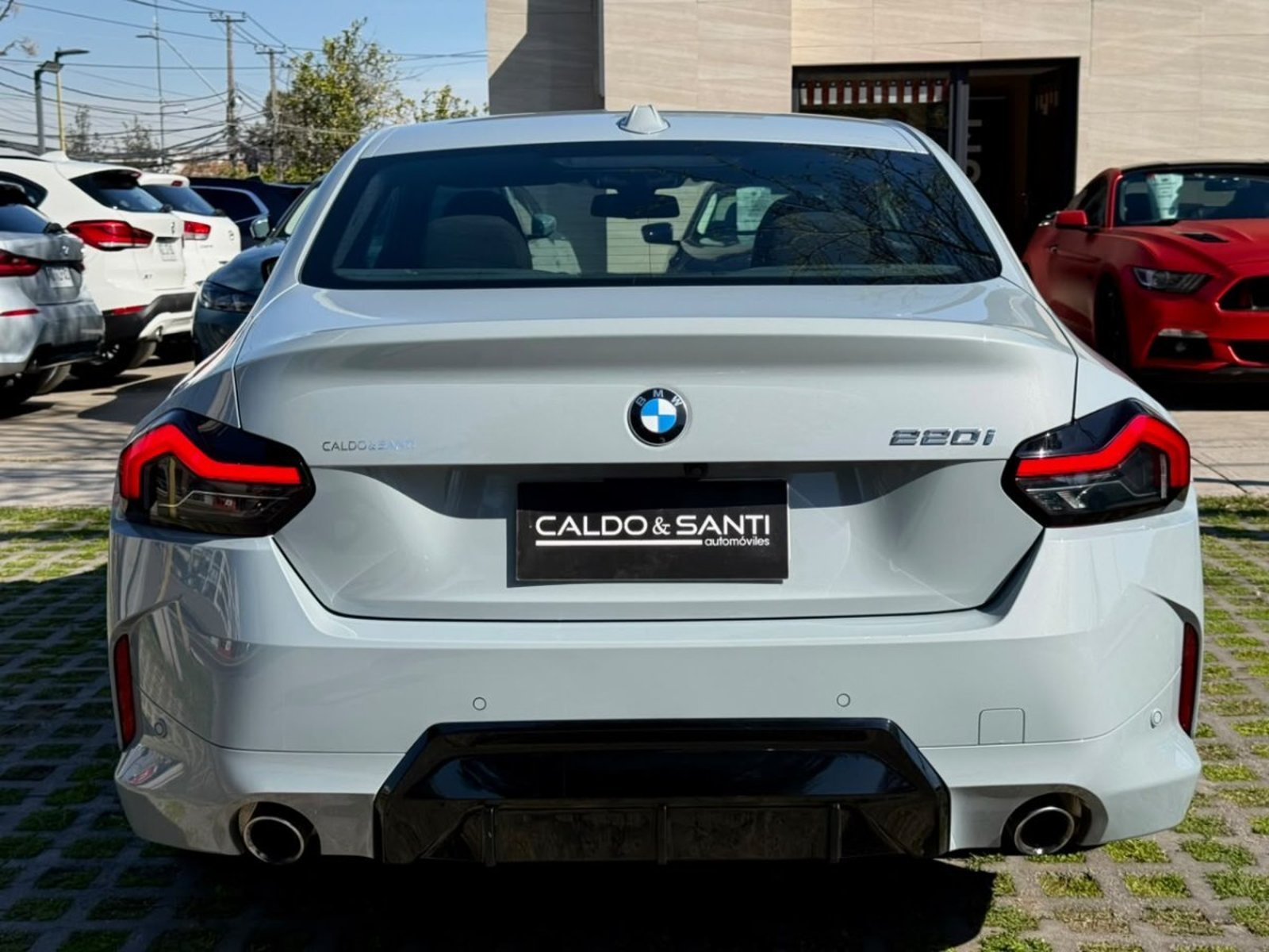 BMW 220I COUPE M SPORT 2.0 AT 2025 - Imagen 4 de 10