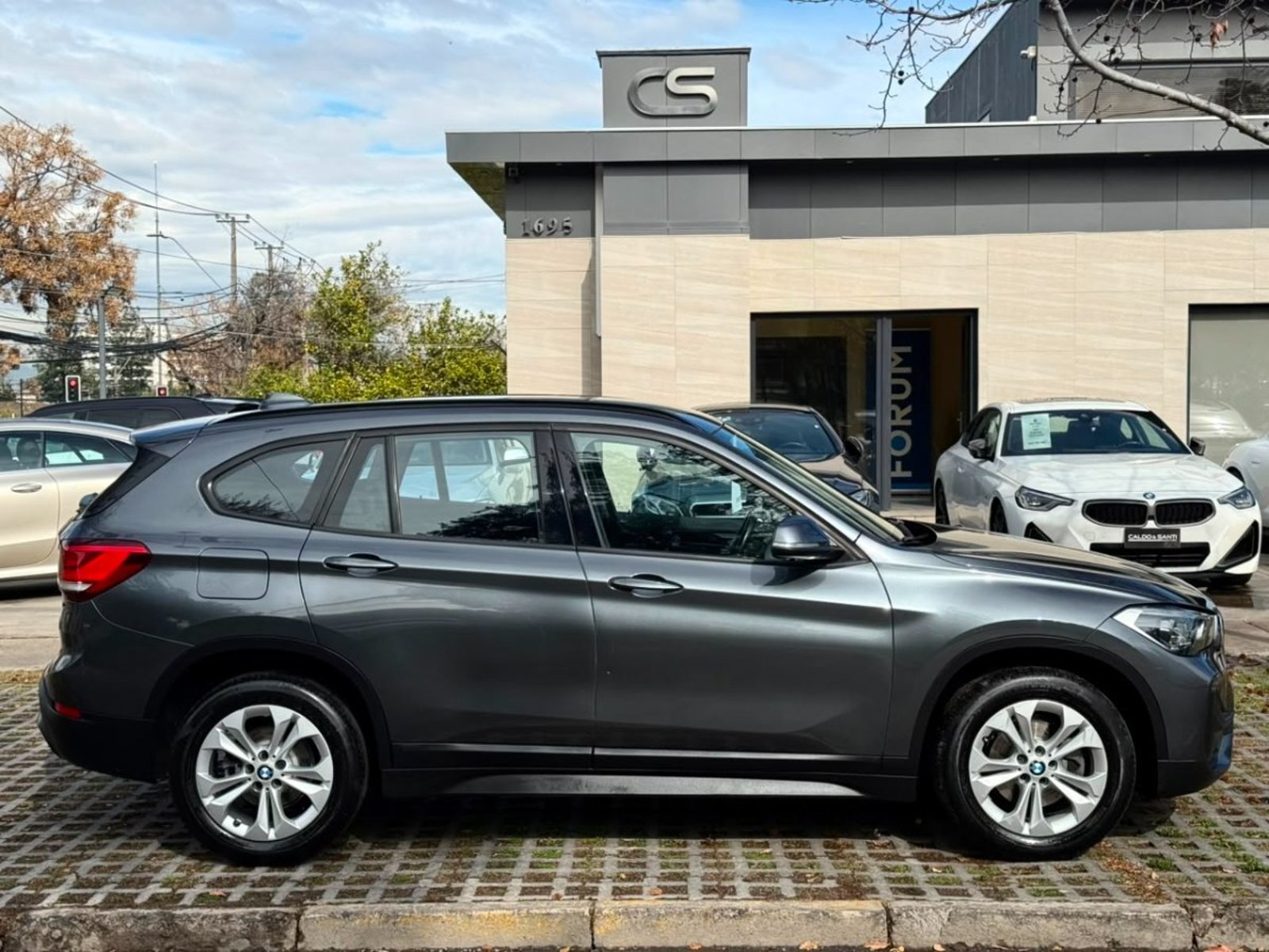 BMW X1 SDRIVE 18i 1.5 AT 2020 - Imagen 6 de 10