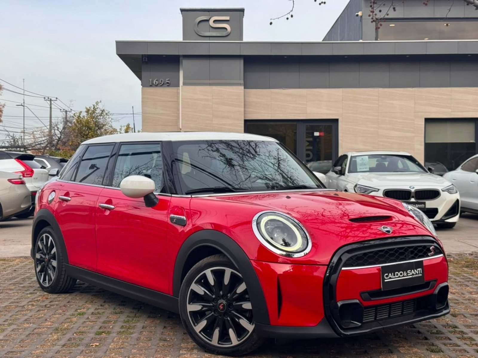 MINI COOPER S 2.0 AT 5ptas 2024 - Imagen 7 de 10