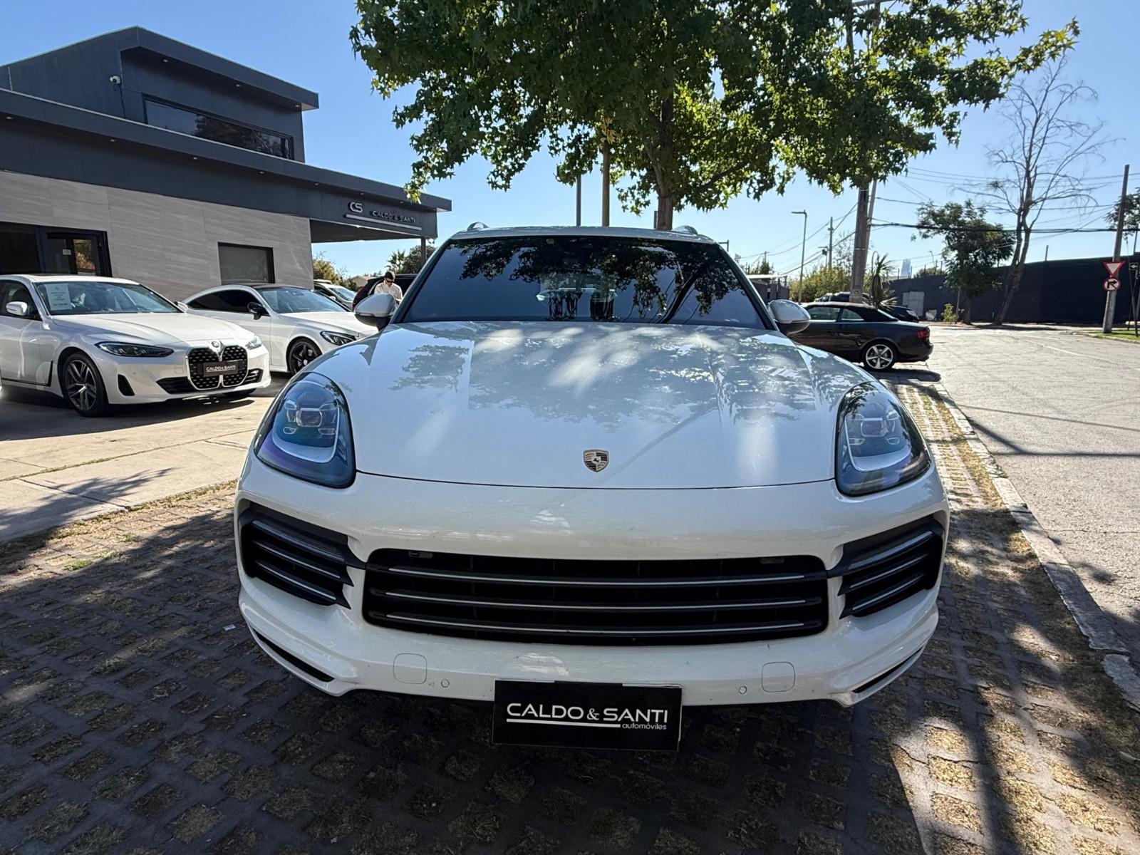 Porsche CAYENNE 3.0 4WD 2018 - Foto 3 de 7