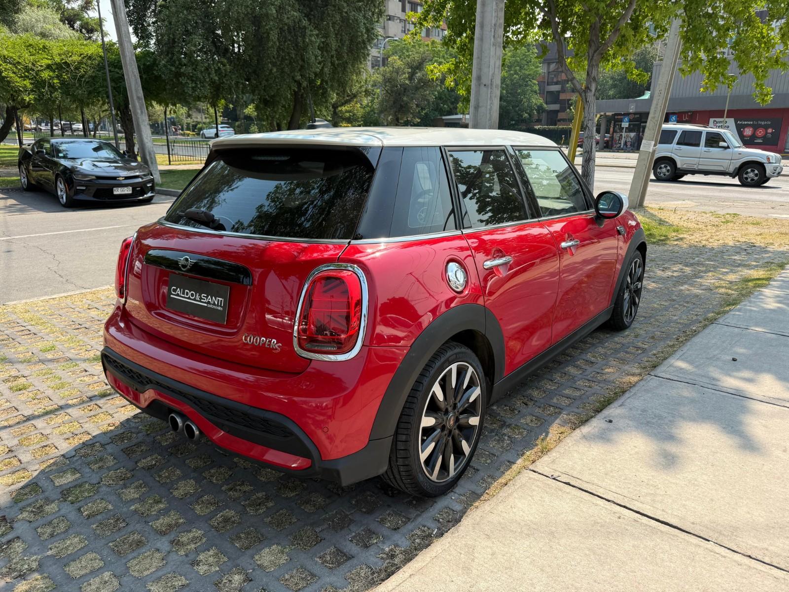 MINI COOPER S 2.0 AT 2024 - Imagen 5 de 10