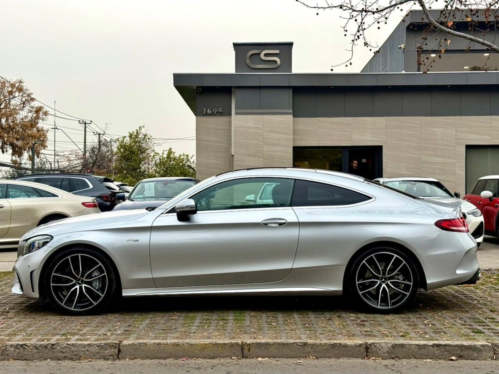 Mercedes-Benz C43 AMG COUPE 3.0 BI TURBO 2020 - Foto 2 de 10