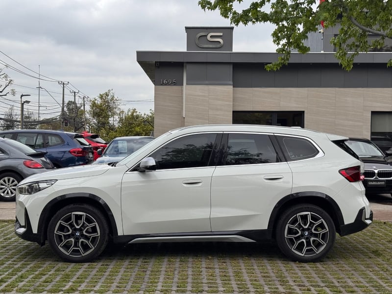 BMW X1 SDRIVE XLINE 1.5 AT 2023 - Imagen 8 de 10