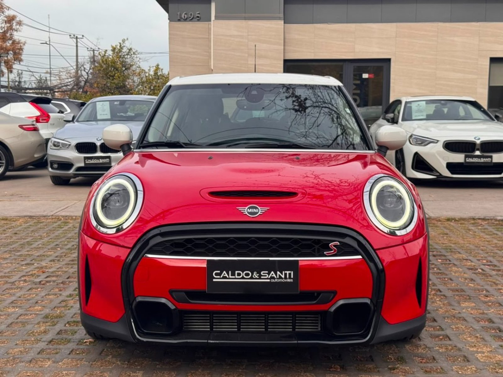 MINI COOPER S 2.0 AT 5ptas 2024 - Imagen 8 de 10
