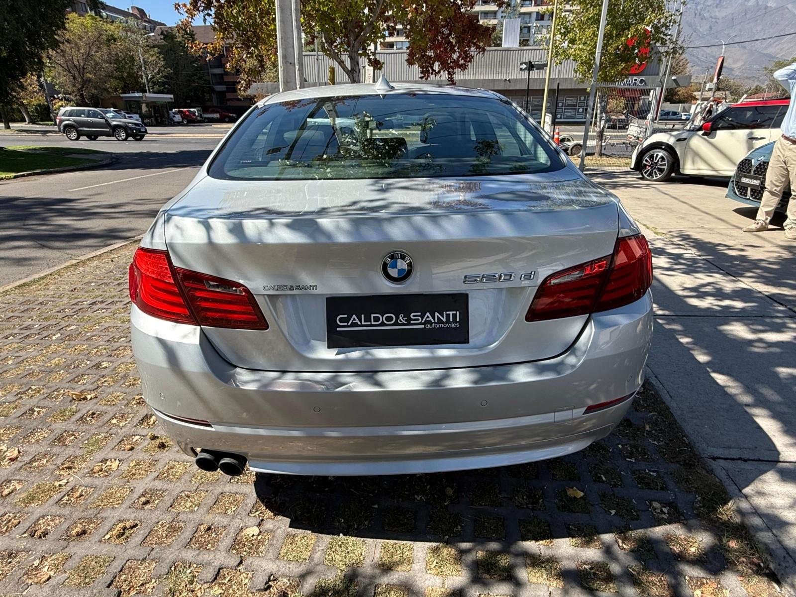 BMW 520D 2.0 AT DIESEL 2012 - Imagen 5 de 9