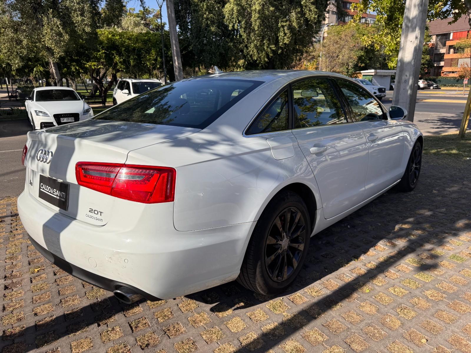 AUDI A6 FSI 2.0 AT BLACK EDITION 2013 - Imagen 4 de 7