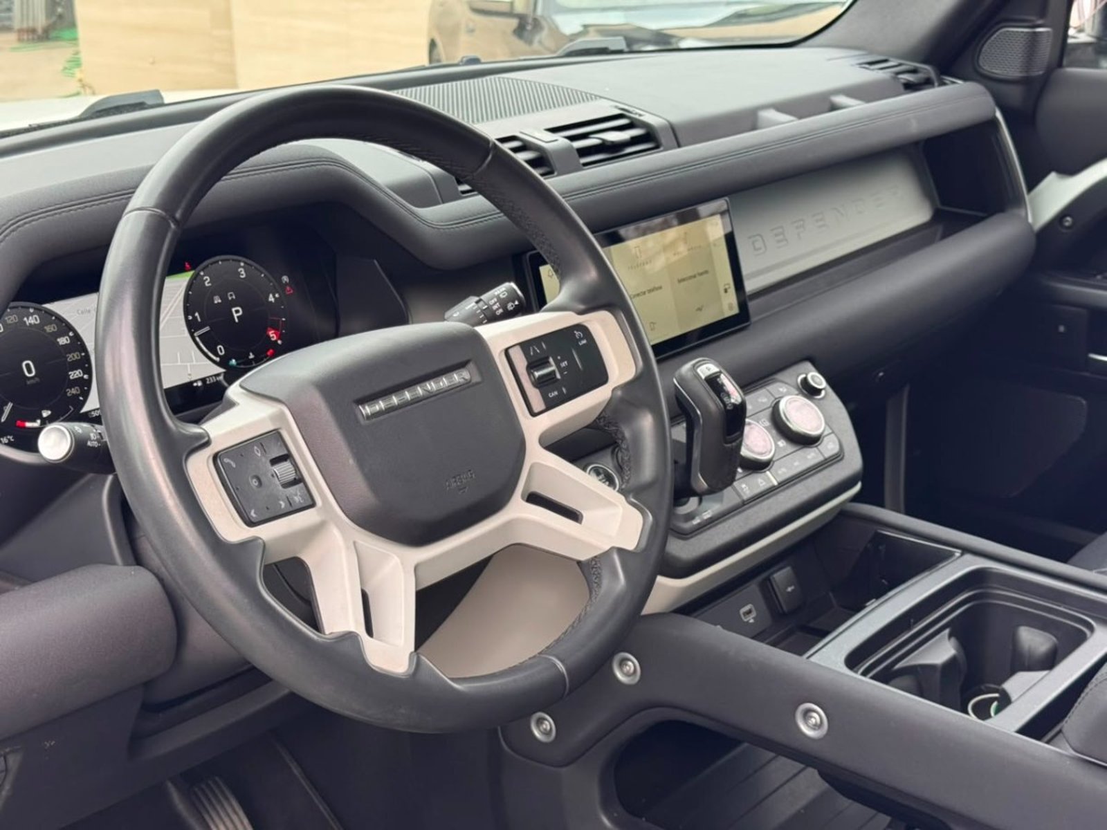 Land Rover DEFENDER X-DYNAMIC 110 3.0 AT DIESEL 4X4 2023 - Imagen 8 de 9
