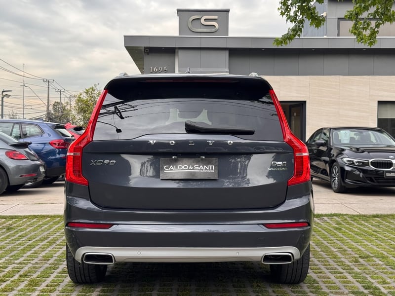 Volvo XC90 D5 2.0 AT AWD 2020 - Imagen 6 de 10