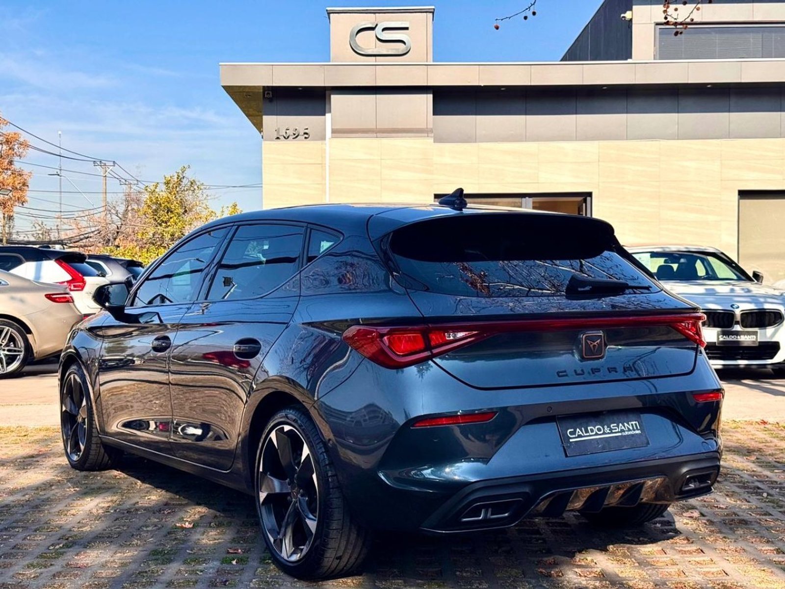 Cupra LEON 1.4 AUT 2024 - Foto 3 de 10