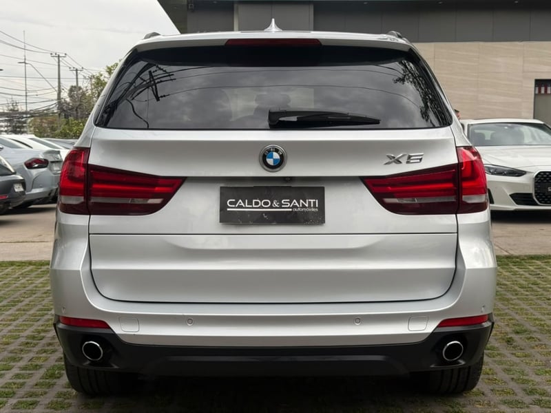 BMW X5 SDRIVE 25D 2.0 AT 2019 - Imagen 4 de 10