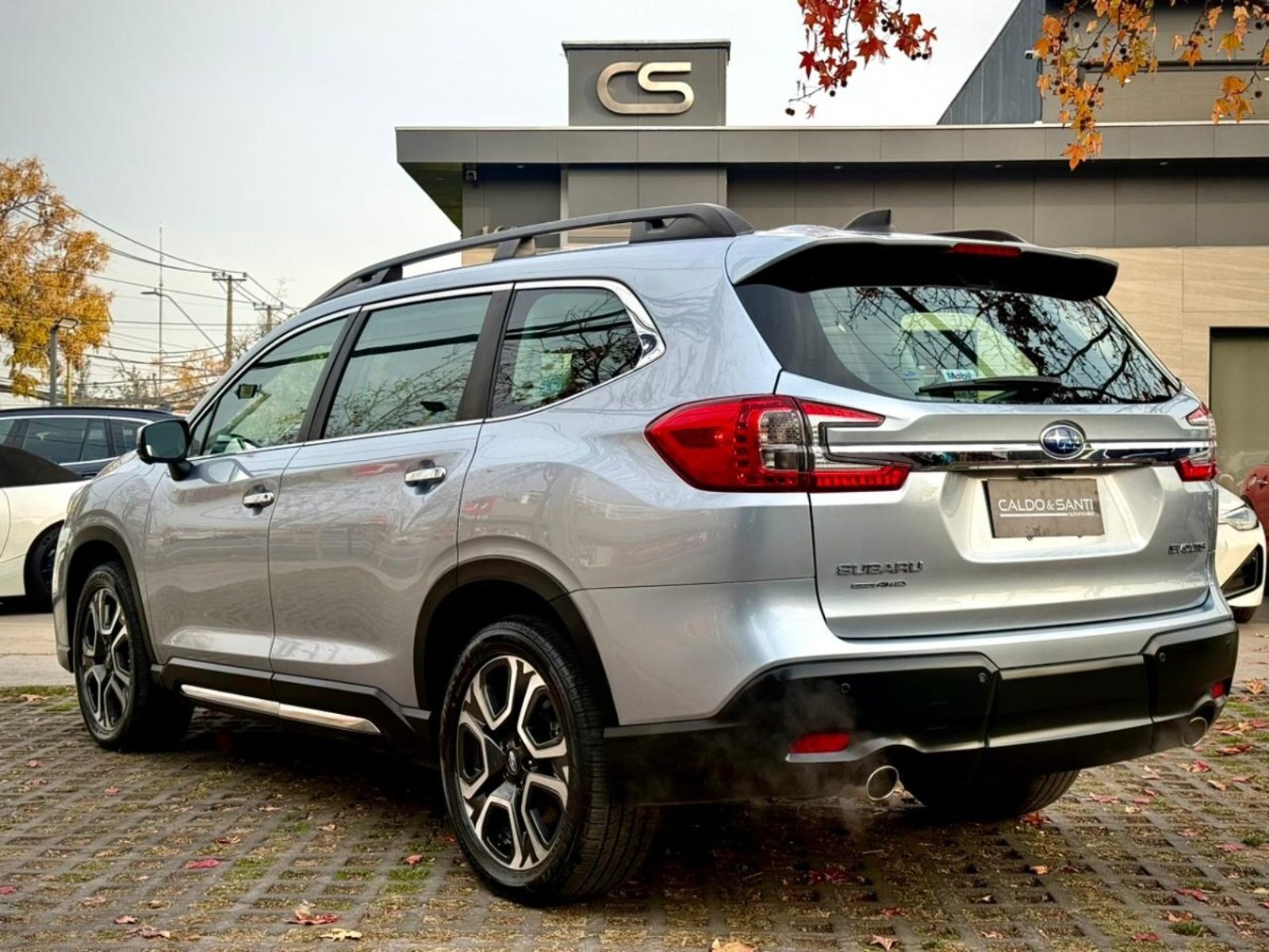 Subaru EVOLTIS TOURING EYESIGHT AWD 2.4 AT 2024 - Foto 3 de 10
