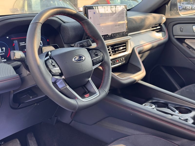 Ford EXPLORER ST 3.0 AT 4X4 2026 - Imagen 8 de 10