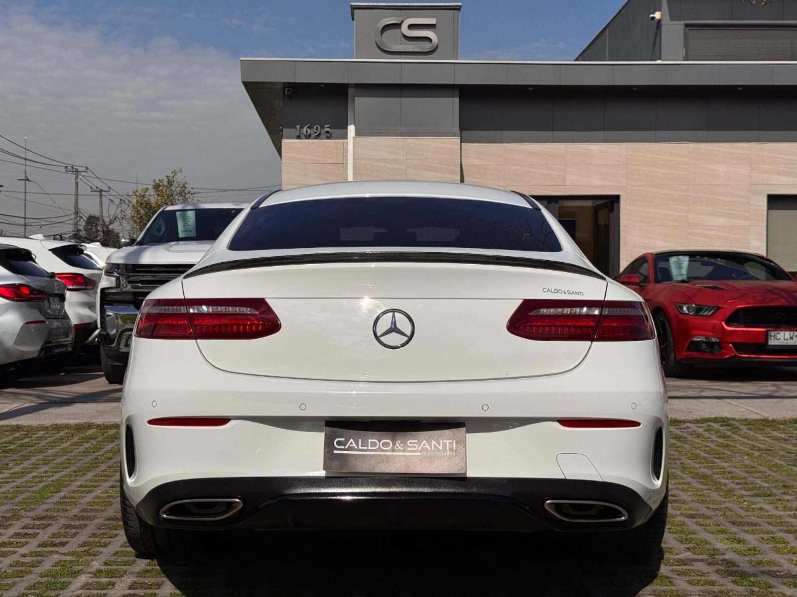 Mercedes-Benz E200 COUPE 2.0 AUT CGI 4x2 2019 - Foto 4 de 10