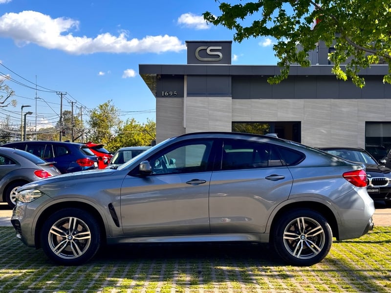 BMW X6 XDRIVE50I 4.4 AT 2016 - Imagen 8 de 10
