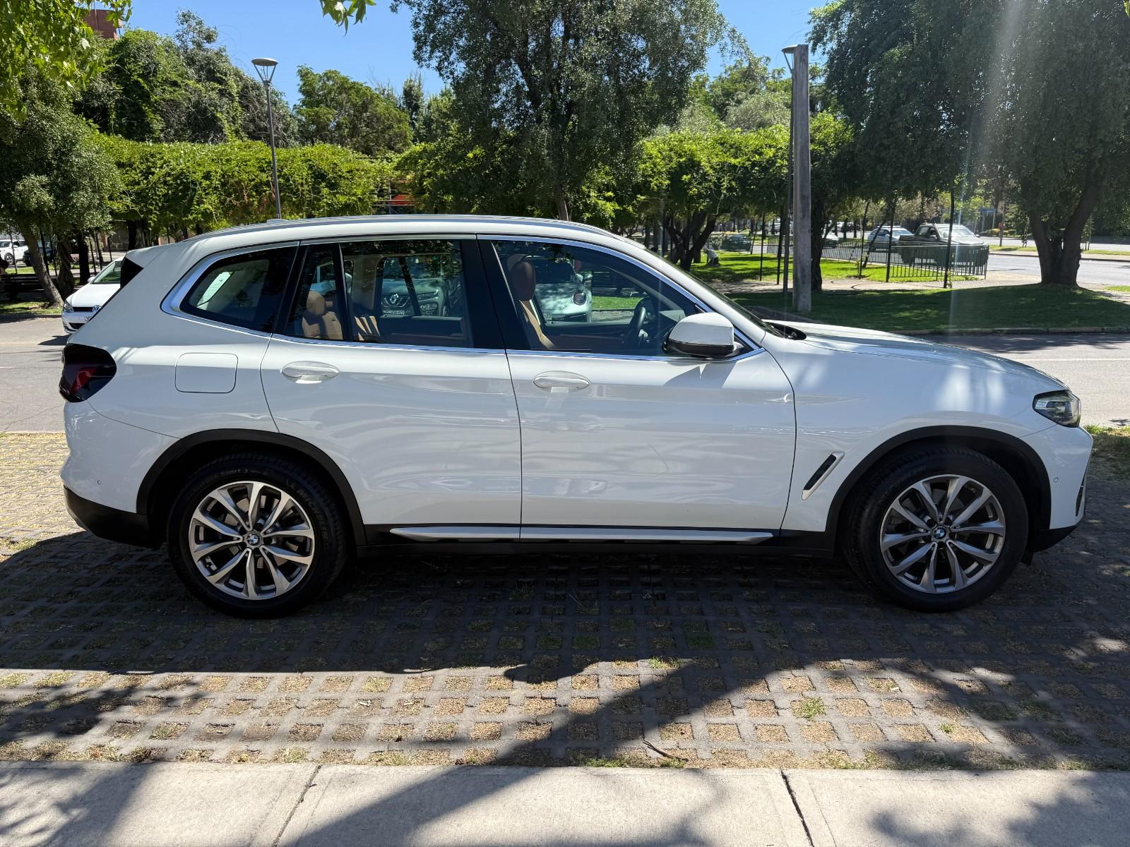 BMW X3 SDRIVE 20i 2.0 Turbo 2024 - Imagen 6 de 10