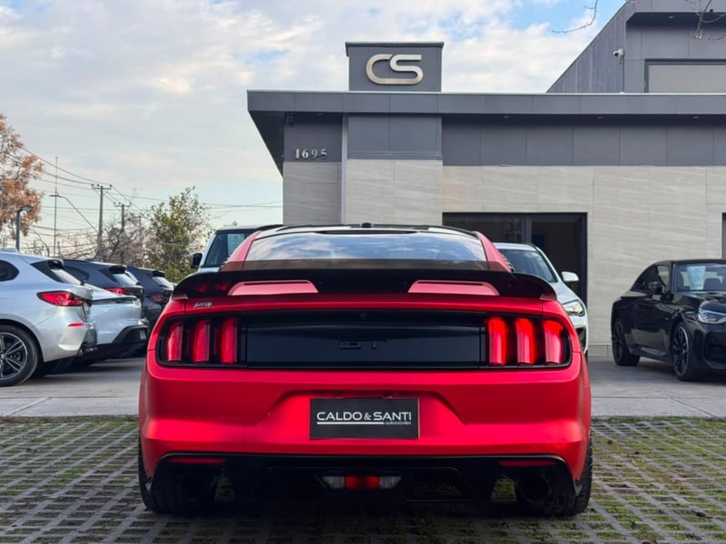 Ford MUSTANG GT 5.0 V8 AT 2015 - Imagen 4 de 10