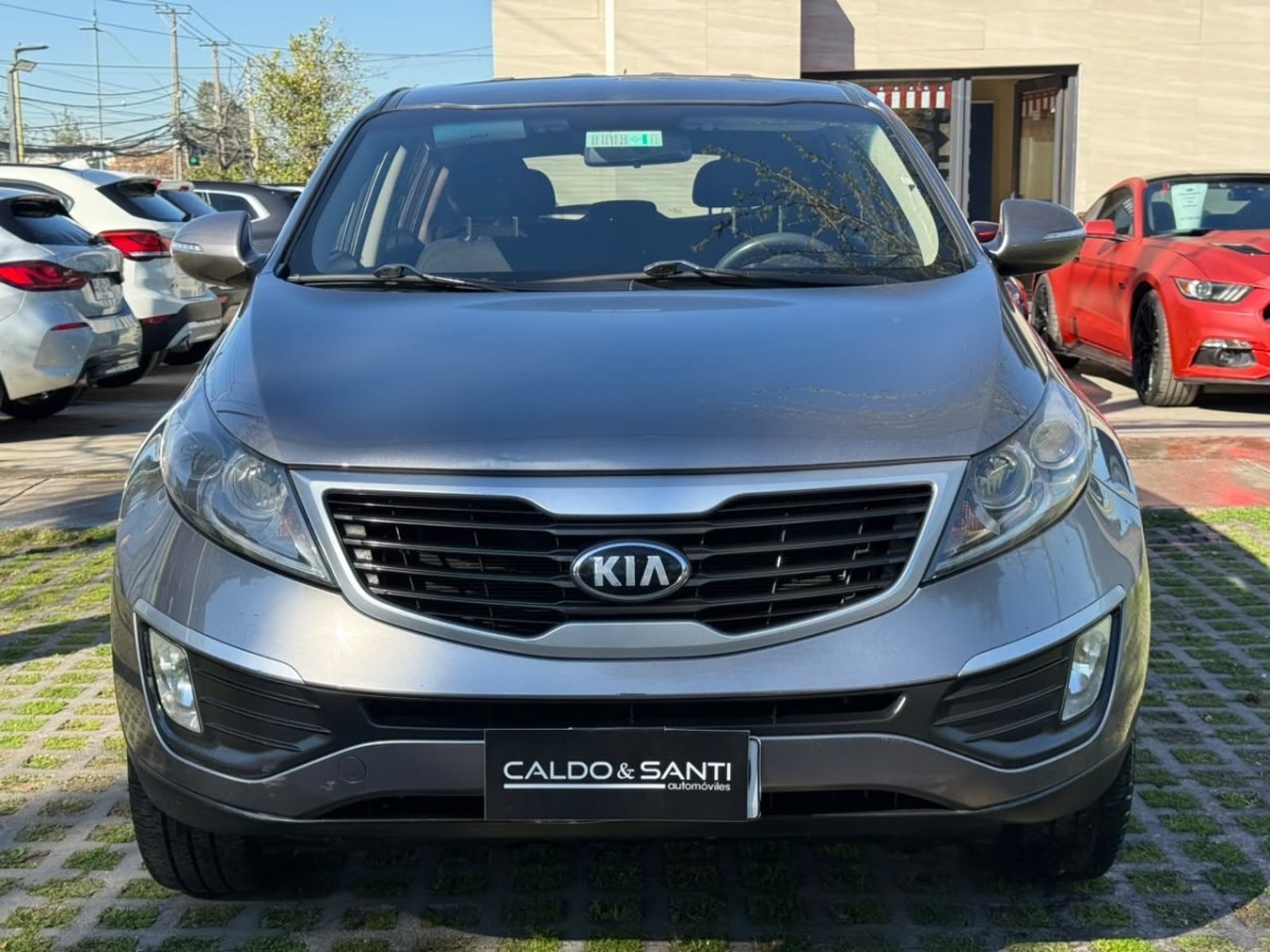 Kia SPORTAGE LX 2.0 MT 2013 - Imagen 8 de 10
