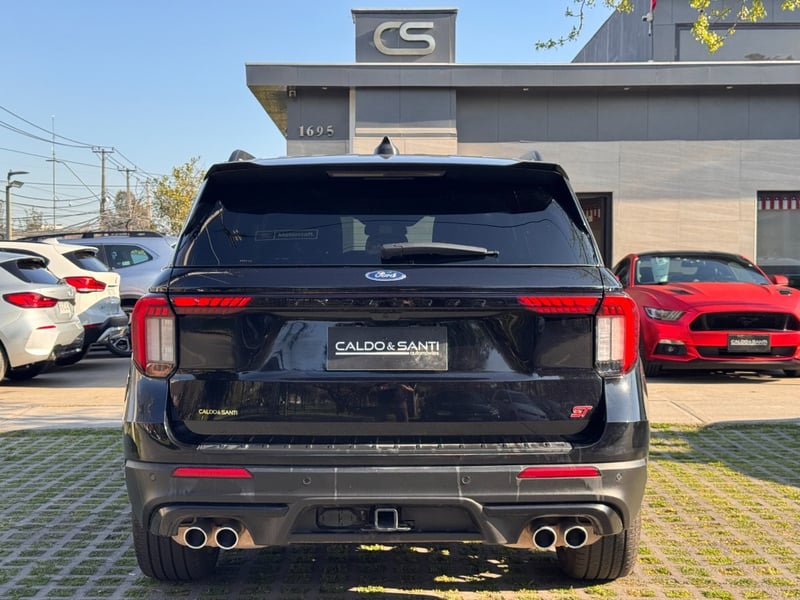 Ford EXPLORER ST 3.0 AT 4X4 2026 - Imagen 6 de 10