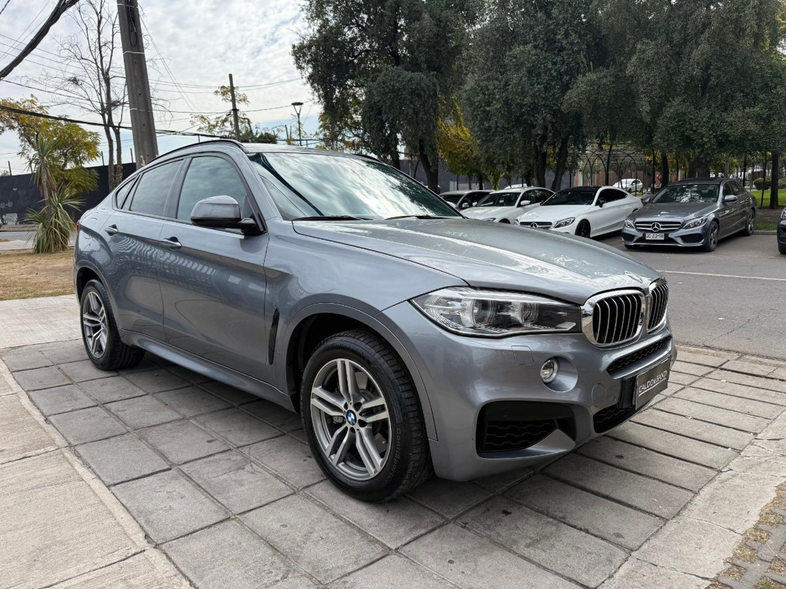 BMW X6 XDRIVE50I 4.4 AT 2016 - Foto 3 de 10