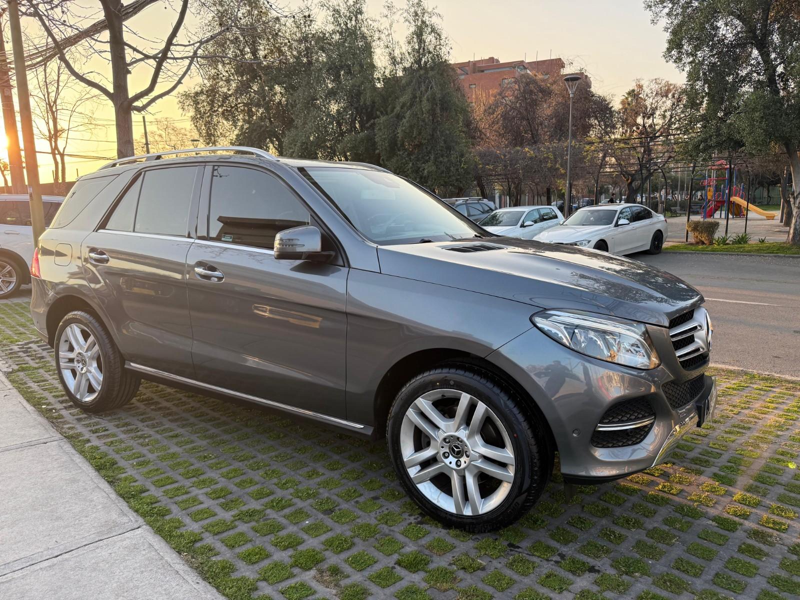 MERCEDES-BENZ GLE 400 4 MATIC 3.0 AT V6 2017 - Imagen 4 de 9