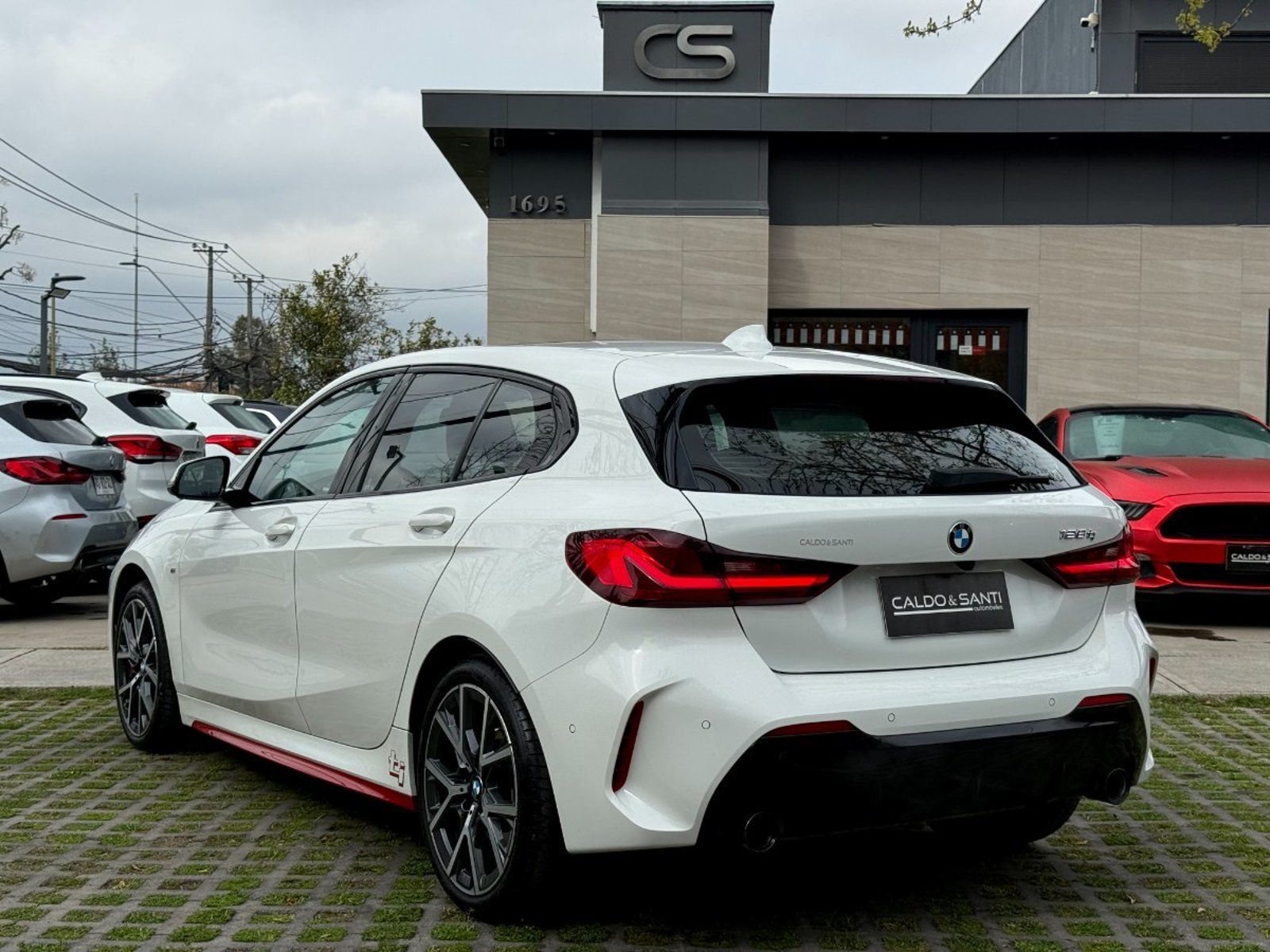 BMW 128 TI 2.0 AT 2024 - Imagen 7 de 10