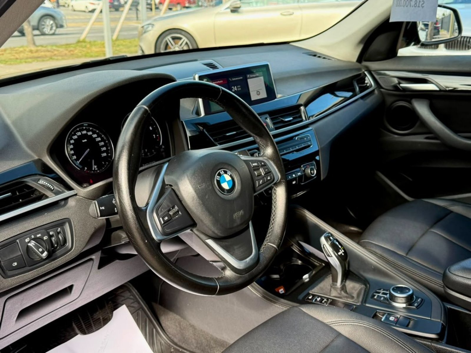 BMW X1 SDRIVE 18i 1.5 AT 2020 - Imagen 9 de 10