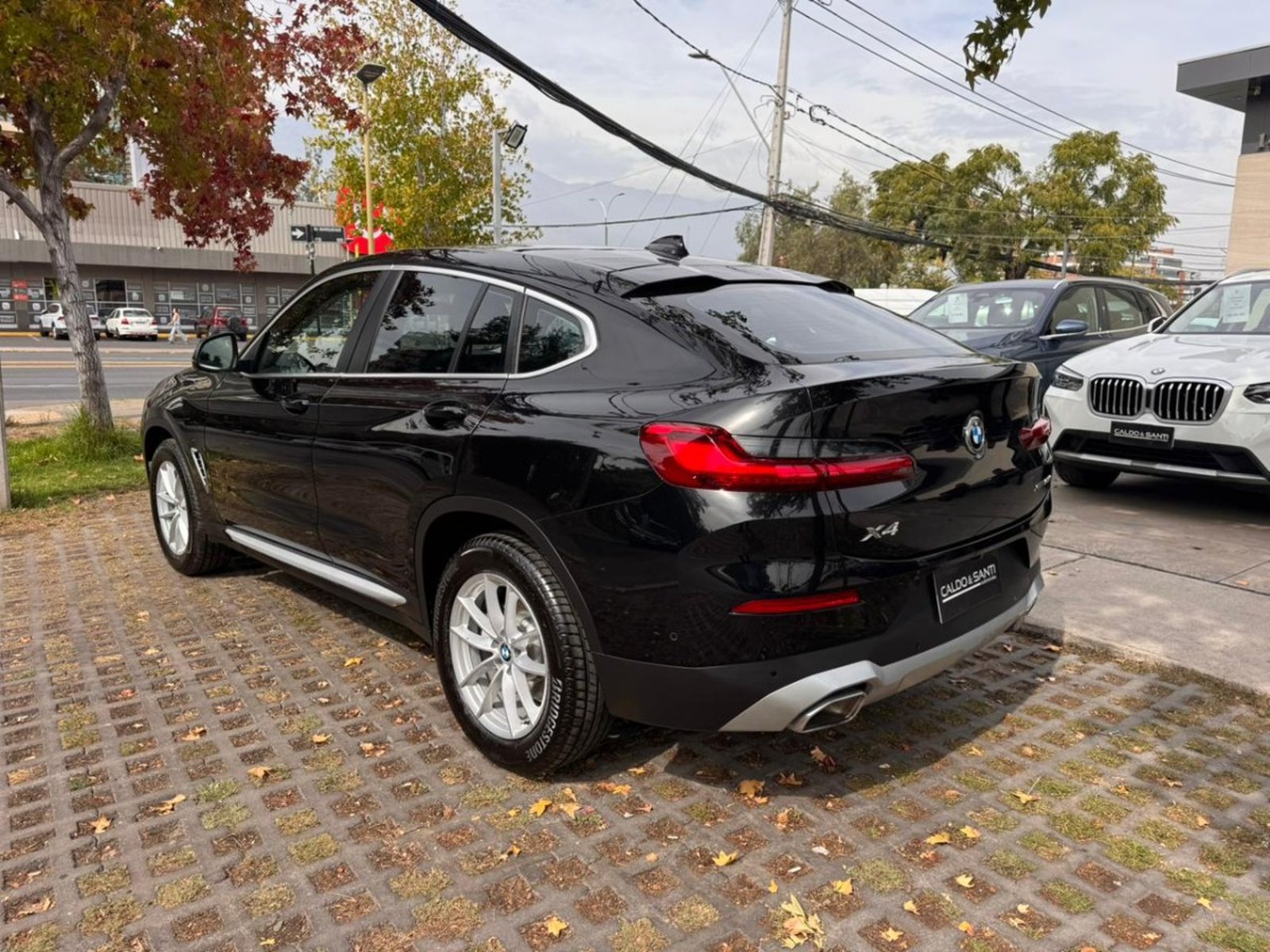 BMW X4 XDRIVE20I 2.0 AT 4X4 2025 - Imagen 4 de 9