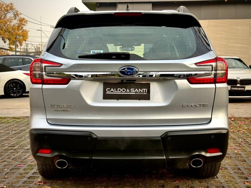 Subaru EVOLTIS TOURING EYESIGHT AWD 2.4 AT 2024 - Imagen 4 de 10