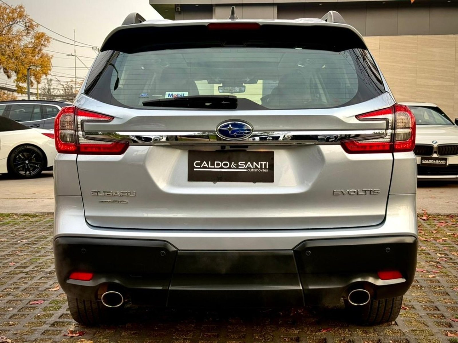 Subaru EVOLTIS TOURING EYESIGHT AWD 2.4 AT 2024 - Foto 4 de 10