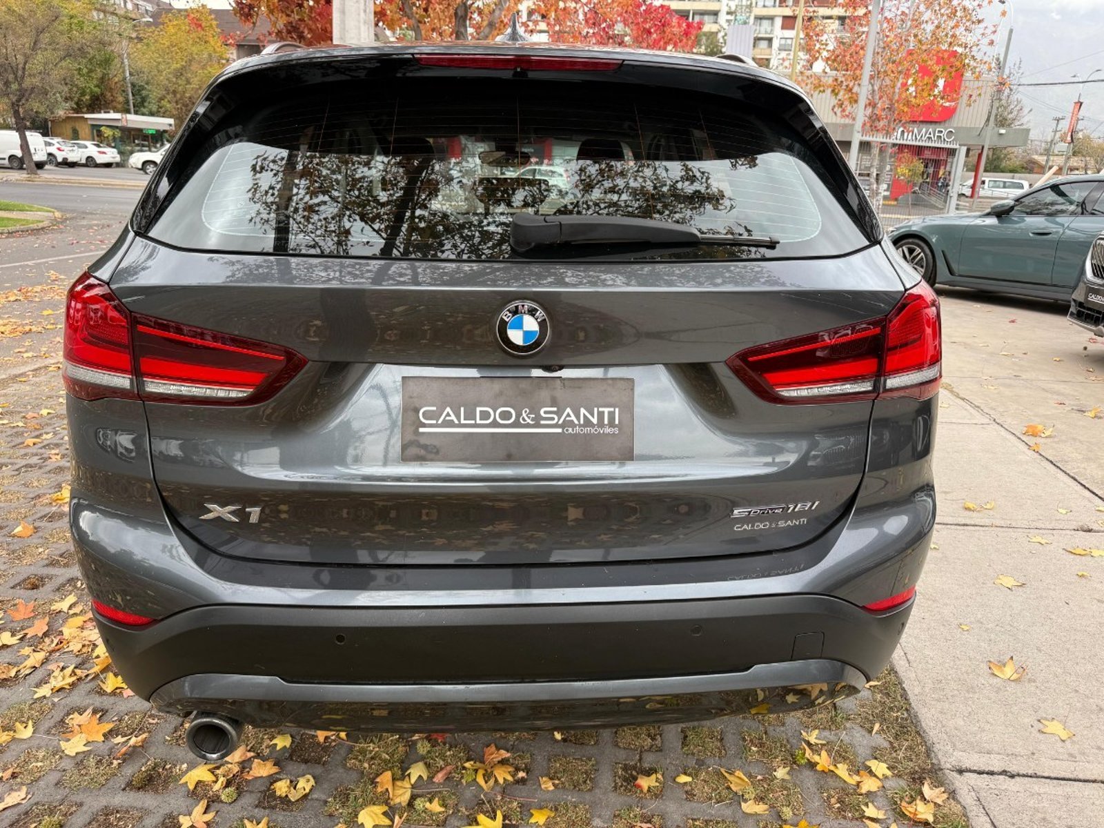 BMW X1 SDRIVE18I LCI 1.5 AT 2022 - Imagen 6 de 10