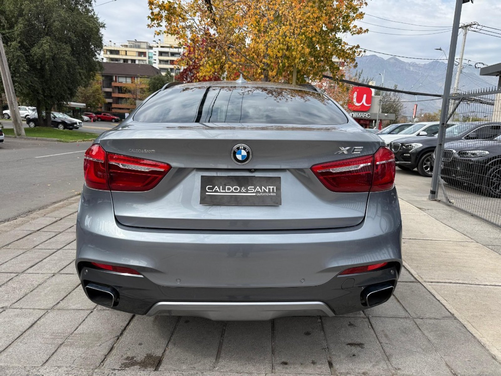 BMW X6 XDRIVE50I 4.4 AT 2016 - Foto 5 de 10