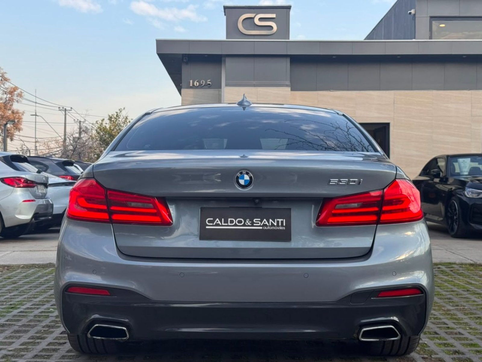 BMW 530I M SPORT 2.0 AT 2021 - Foto 4 de 10