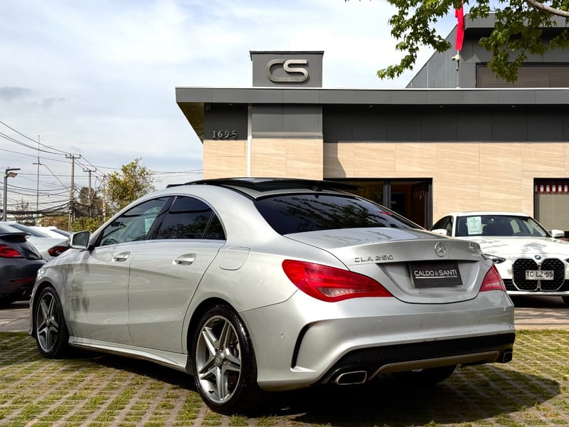 Mercedes-Benz CLA 250 2.0 AT 2016 - Imagen 7 de 10