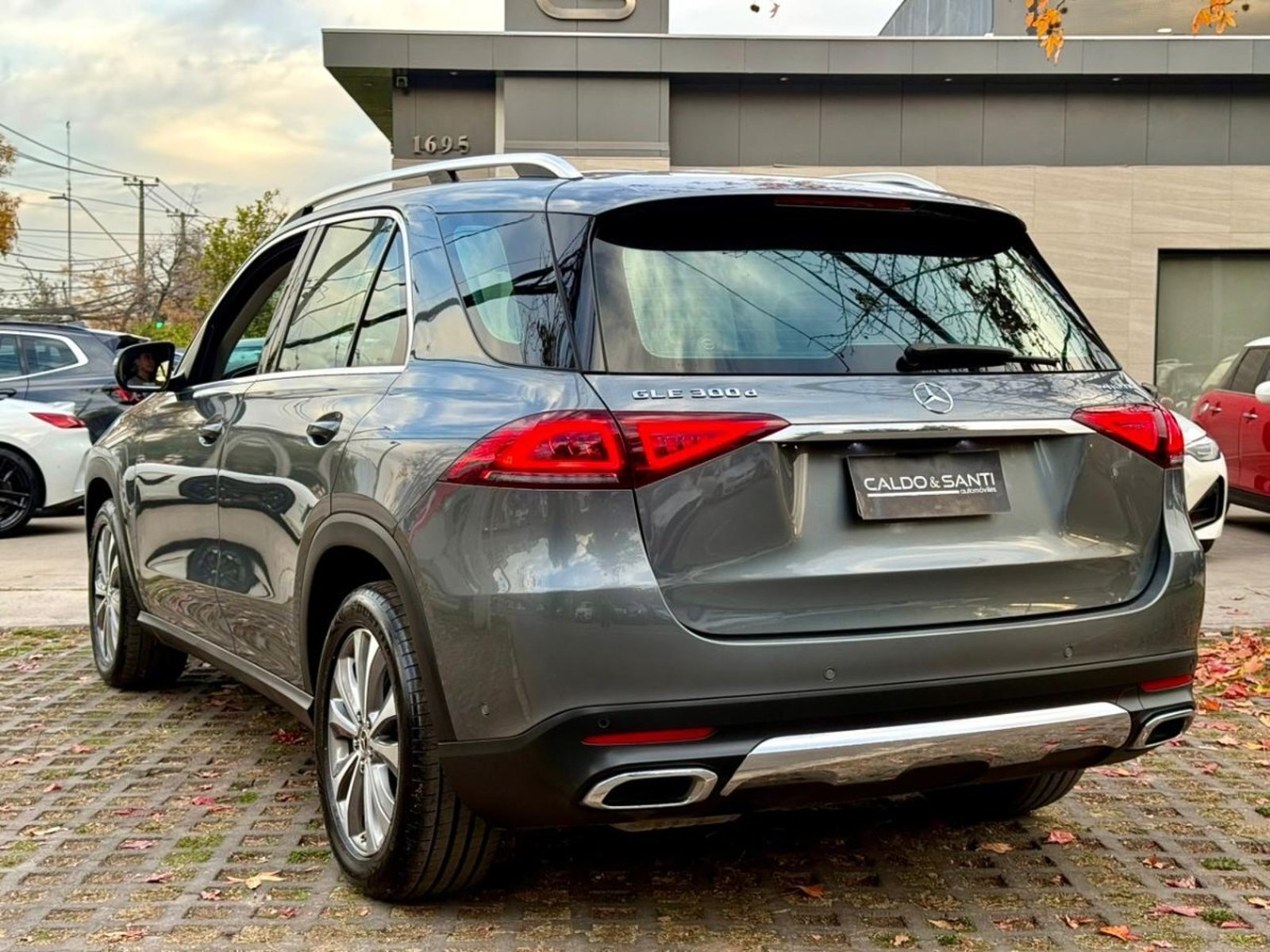 MERCEDES-BENZ GLE 300D 1.9 AT DIESEL 4MATIC 2021 - Imagen 3 de 9